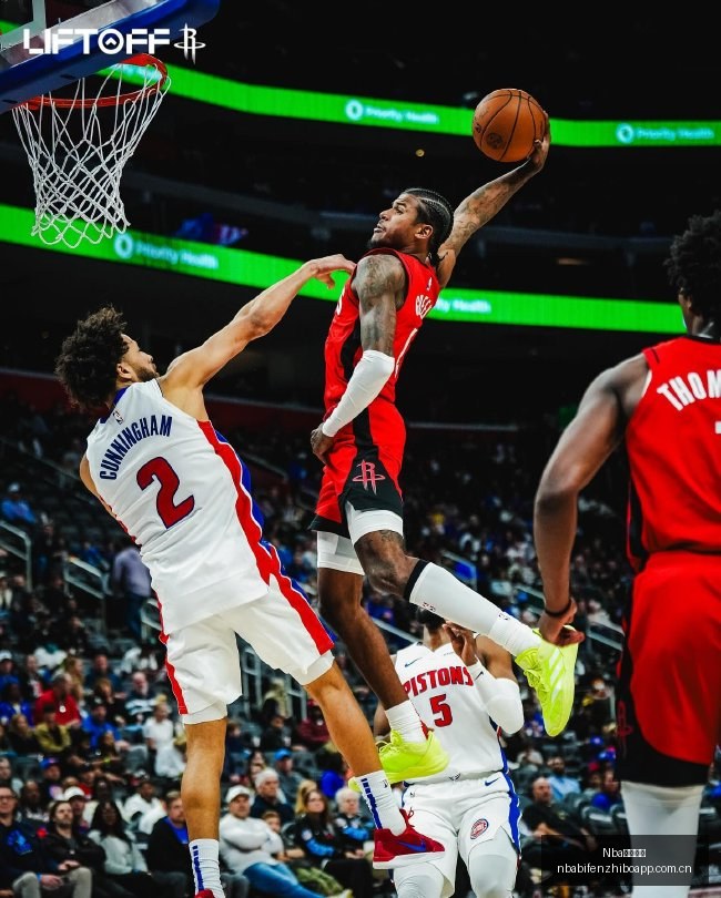 体育品牌电,竞系列鞋款,时尚潮流受,NBA比分直播,NBA即时比分,NBA赛事比分,NBA比赛数据,篮球比赛资讯